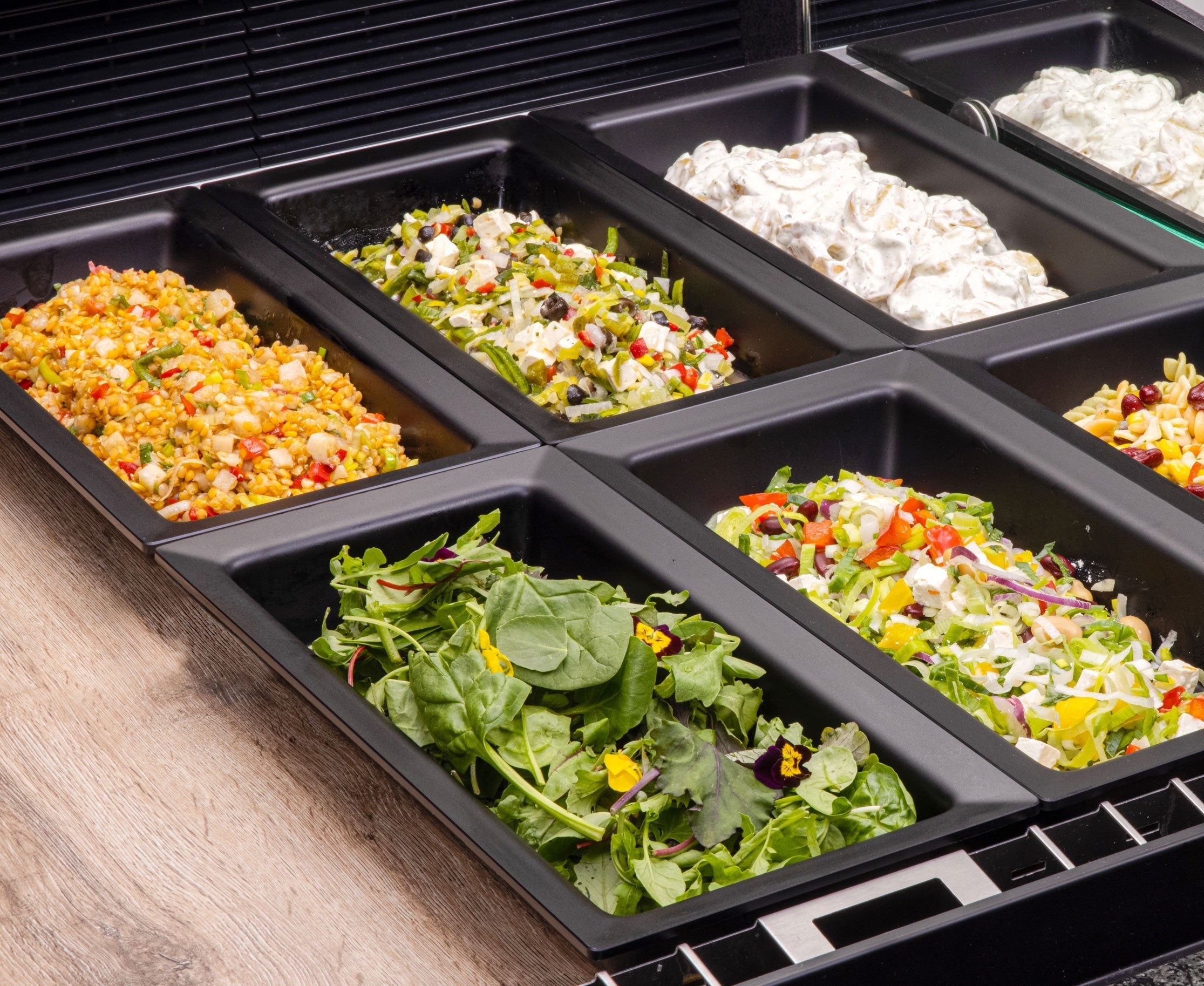 Tiefe Salatschalen NEO