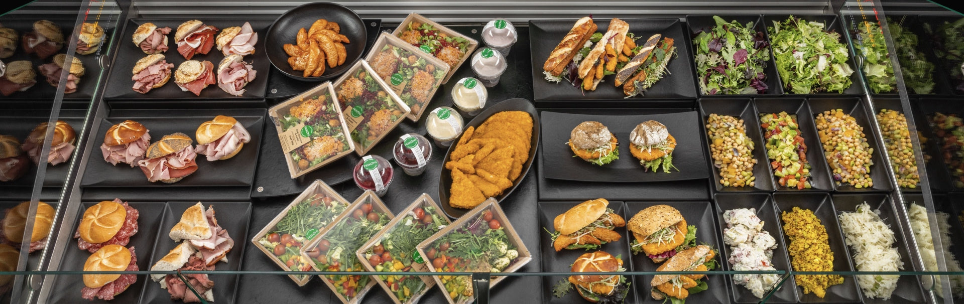 Thekenschalen für Salat und Snacks